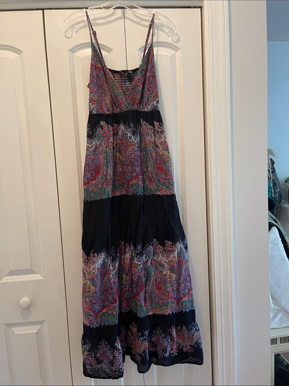 Sleeveless V-Neck Multicolor Paisley Maxi Dress with Black Paneling